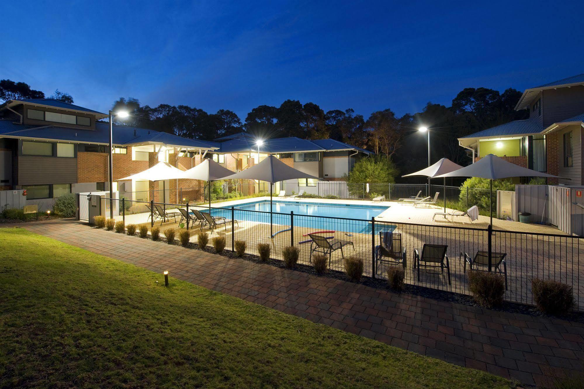 Margarets In Town Apartments Margaret River Εξωτερικό φωτογραφία